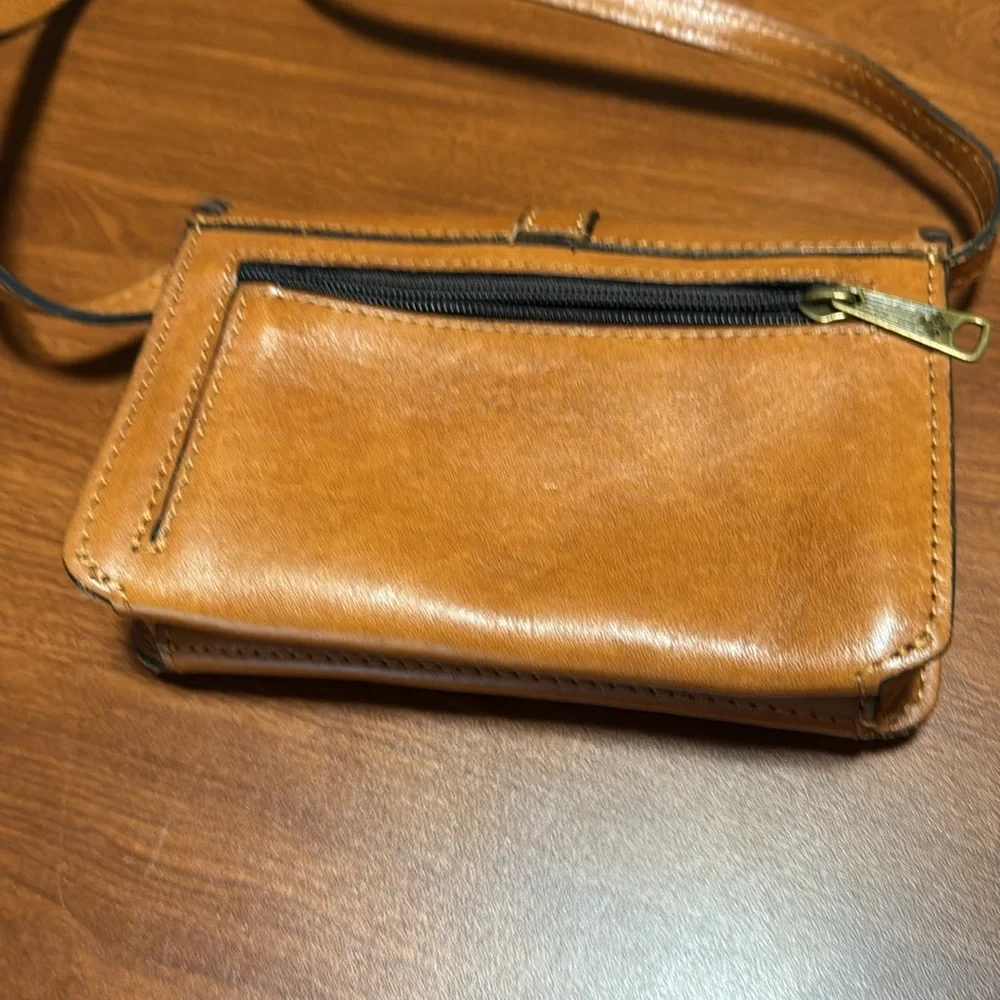 Patricia Nash cross body bag - Picture 2 of 4